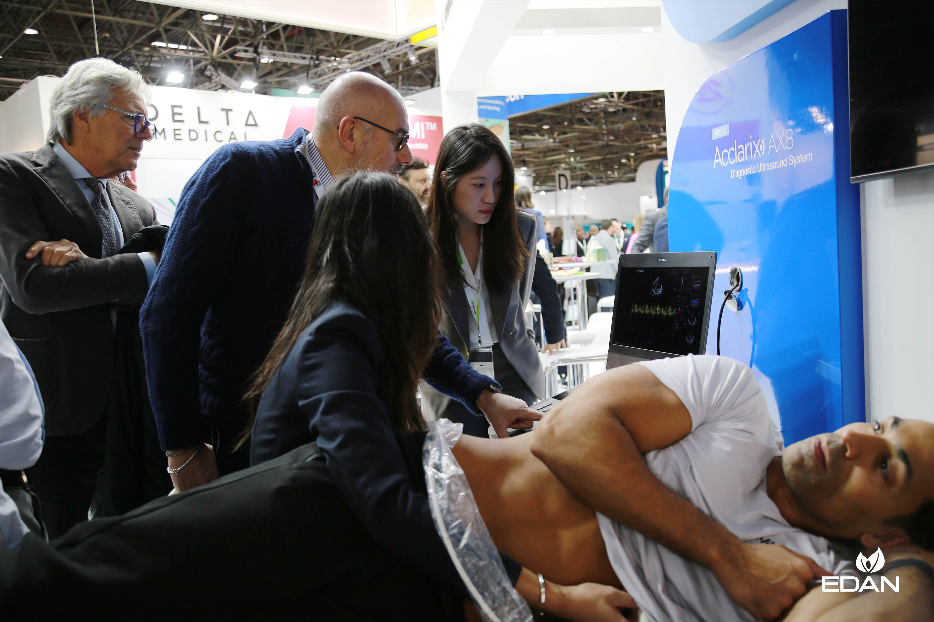 MEDICA.jpg_0014_4-2.jpg